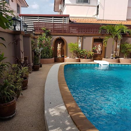 Mai Thai Guest House Khon Kaen Exterior foto